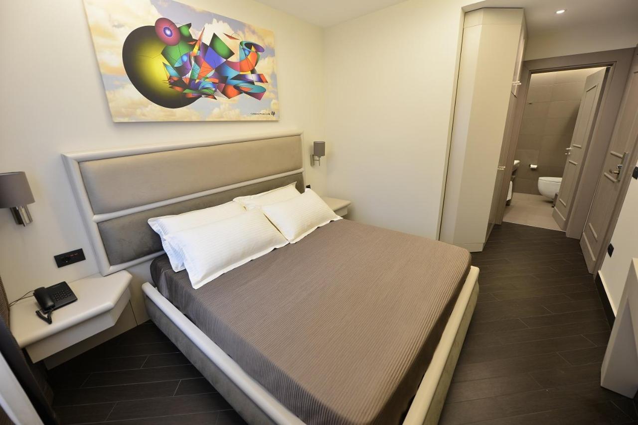Petit Hotel Elita Шкодер Экстерьер фото