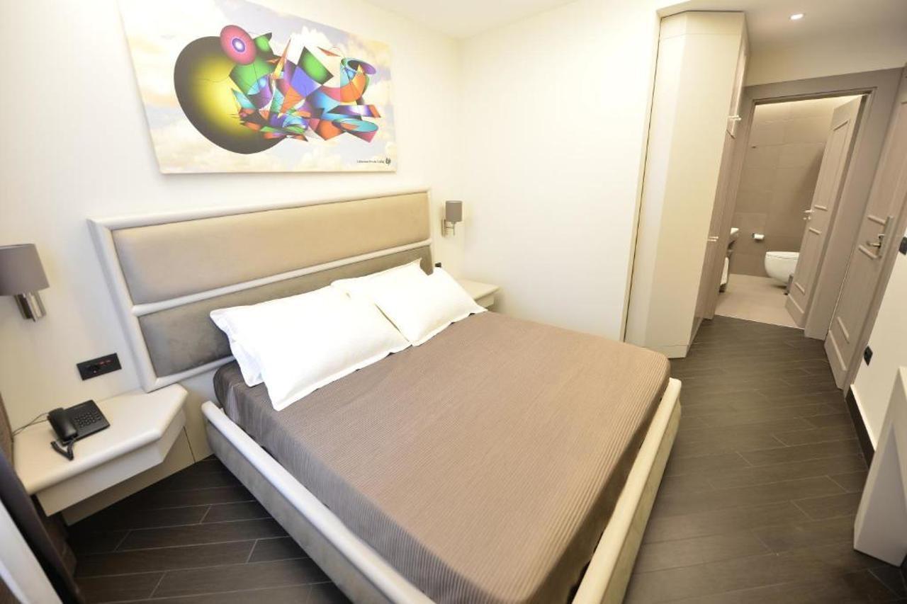 Petit Hotel Elita Шкодер Экстерьер фото