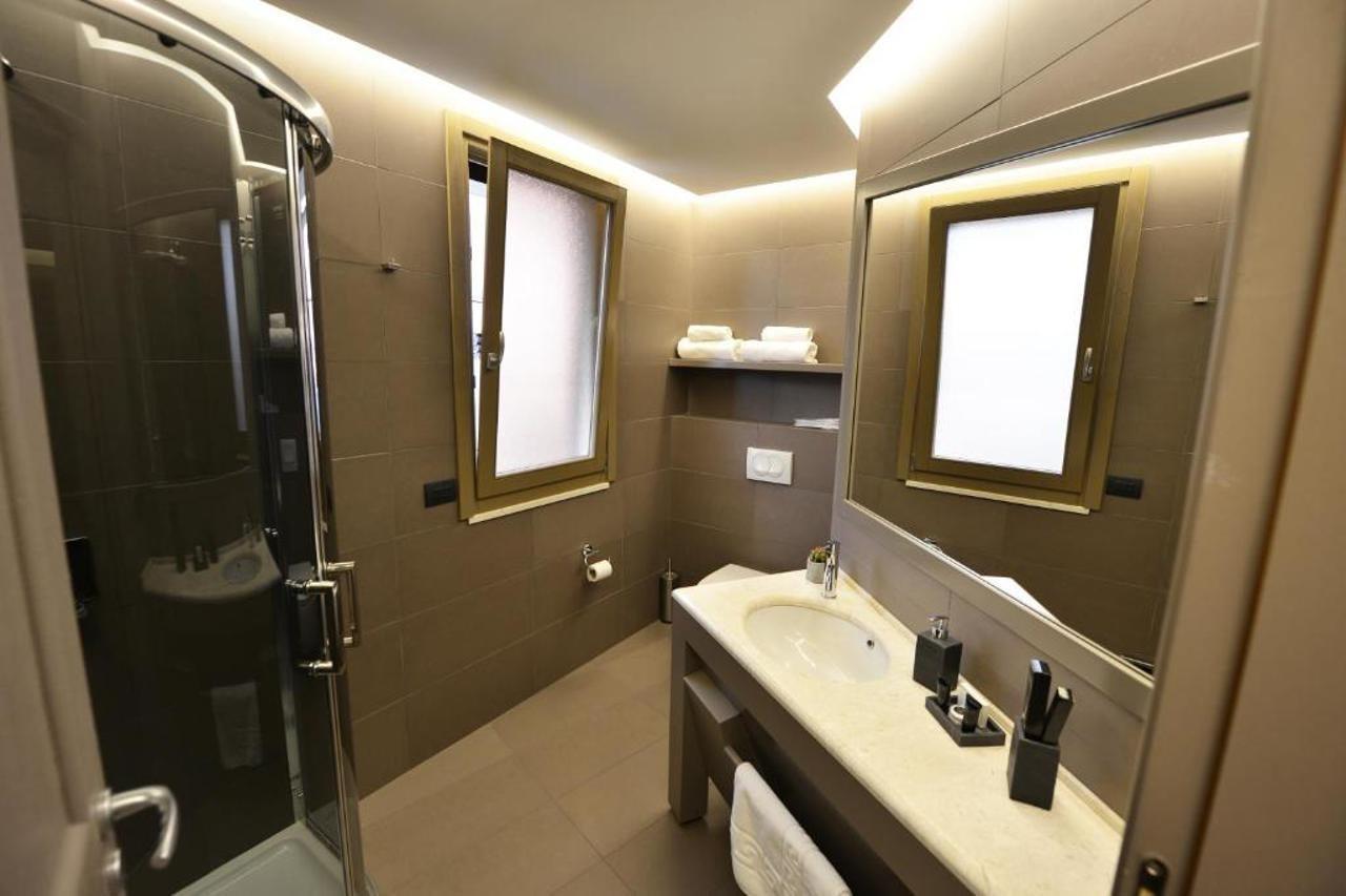 Petit Hotel Elita Шкодер Экстерьер фото