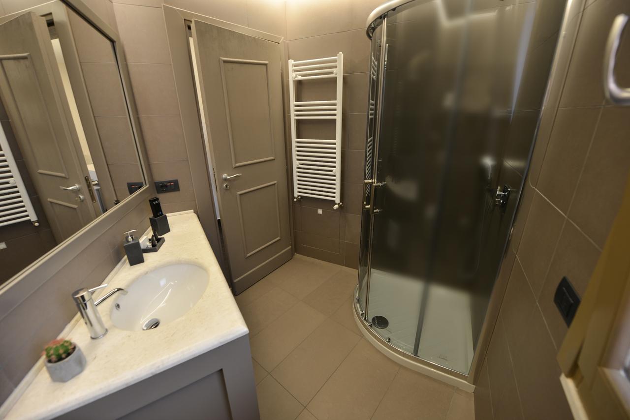 Petit Hotel Elita Шкодер Экстерьер фото