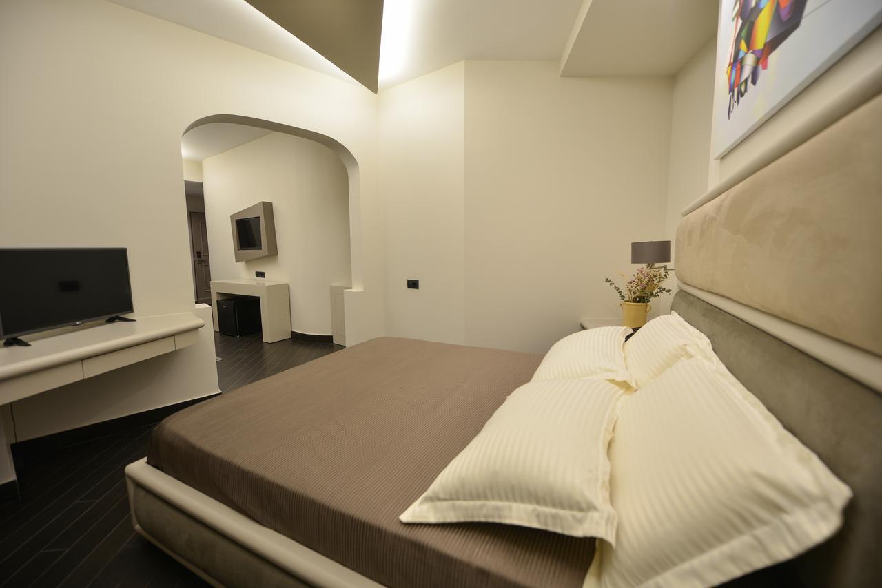 Petit Hotel Elita Шкодер Экстерьер фото