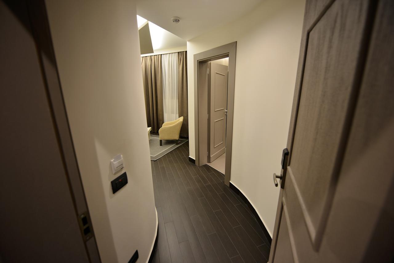 Petit Hotel Elita Шкодер Экстерьер фото
