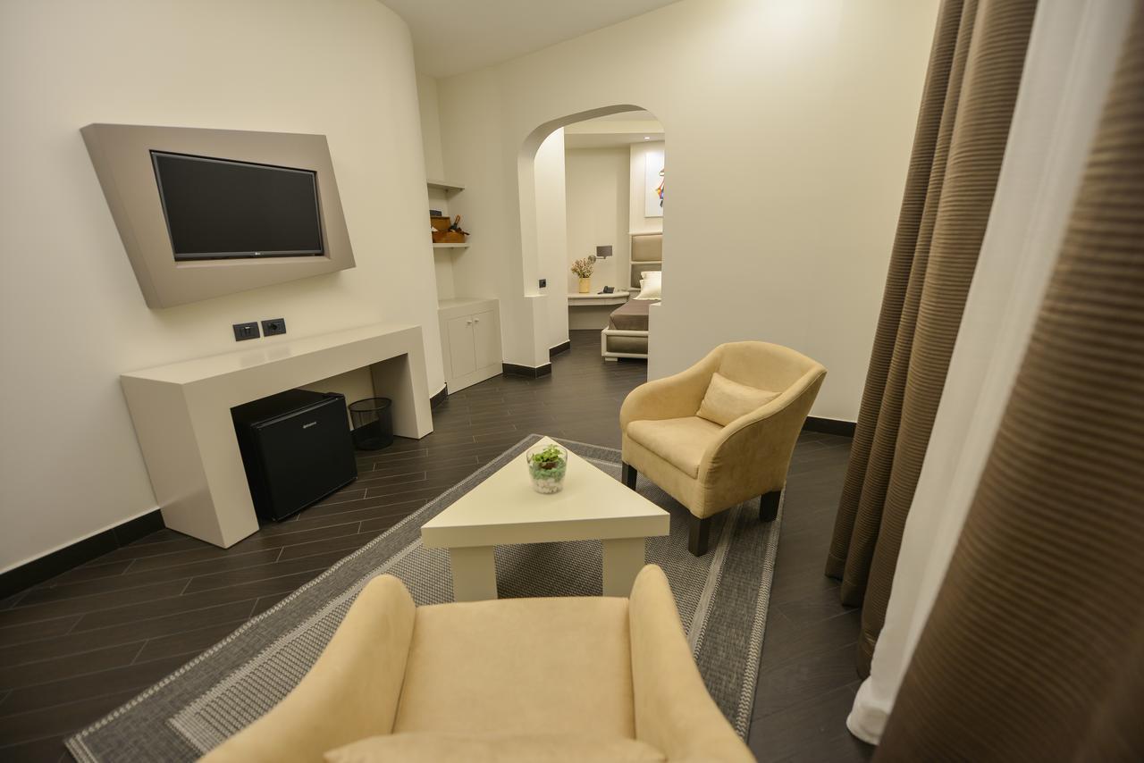 Petit Hotel Elita Шкодер Экстерьер фото